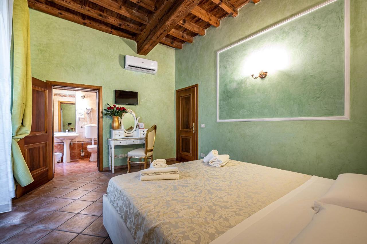 Katti House - Florence'S Center ภายนอก รูปภาพ