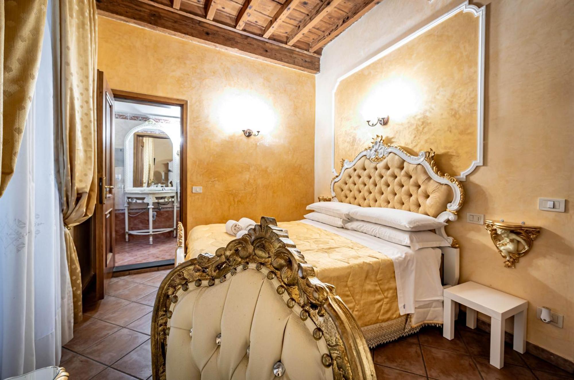 Katti House - Florence'S Center ภายนอก รูปภาพ