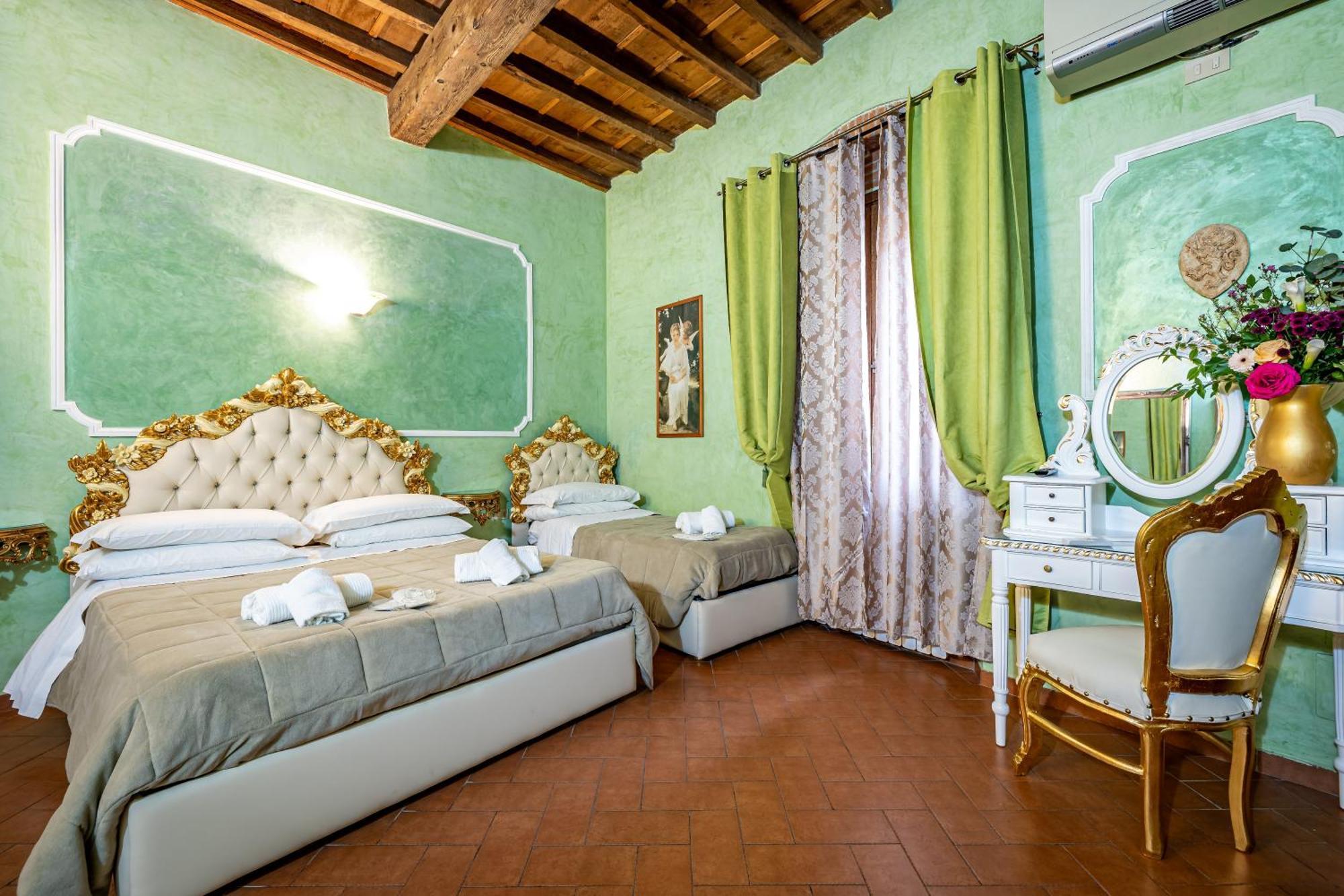 Katti House - Florence'S Center ภายนอก รูปภาพ