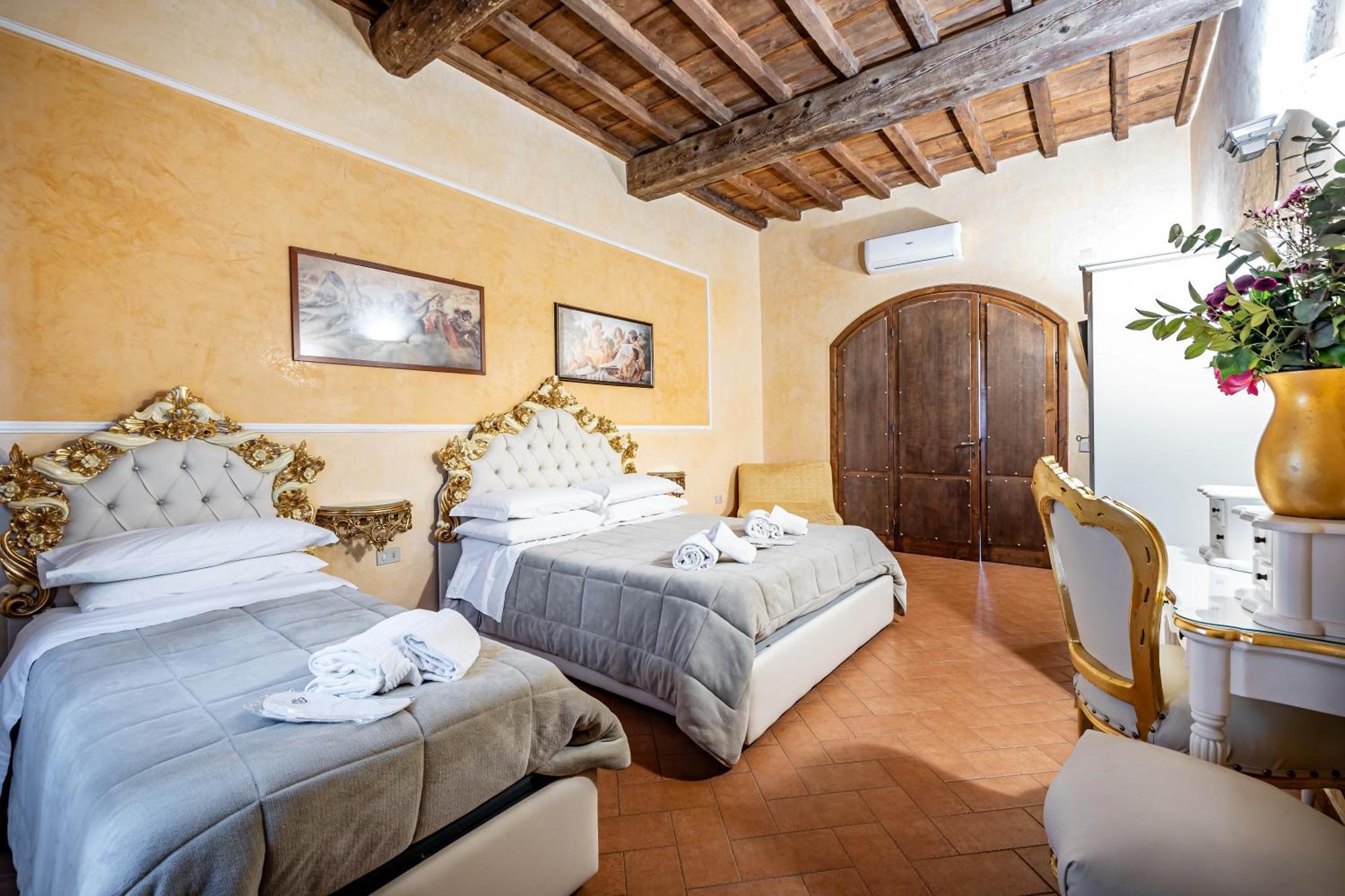 Katti House - Florence'S Center ภายนอก รูปภาพ