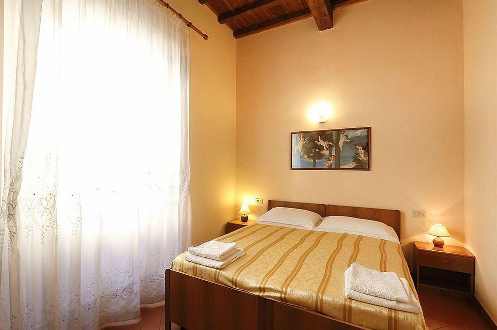Katti House - Florence'S Center ภายนอก รูปภาพ