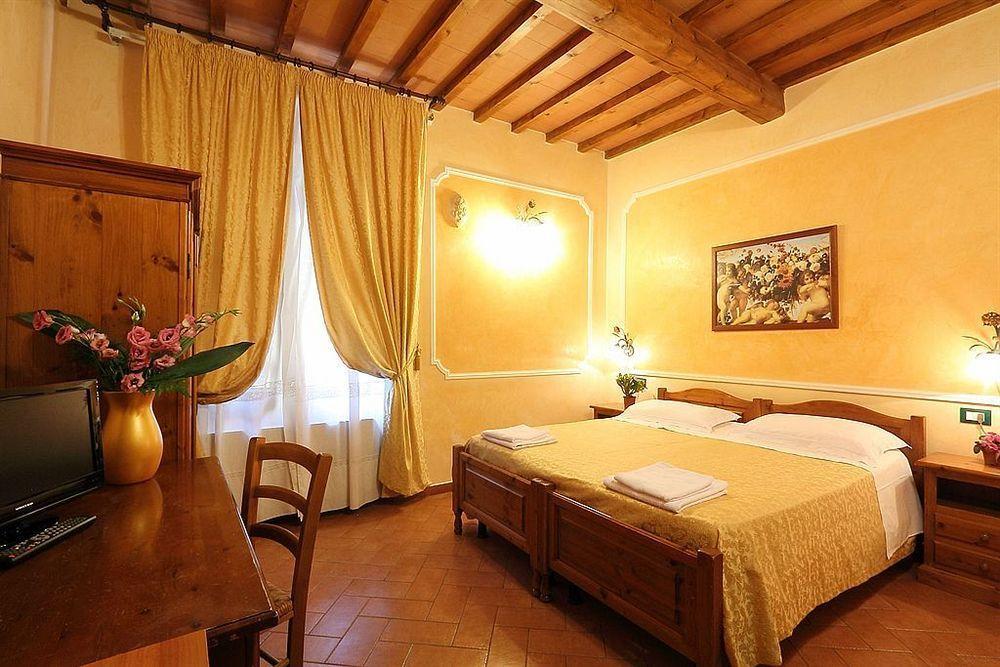 Katti House - Florence'S Center ภายนอก รูปภาพ
