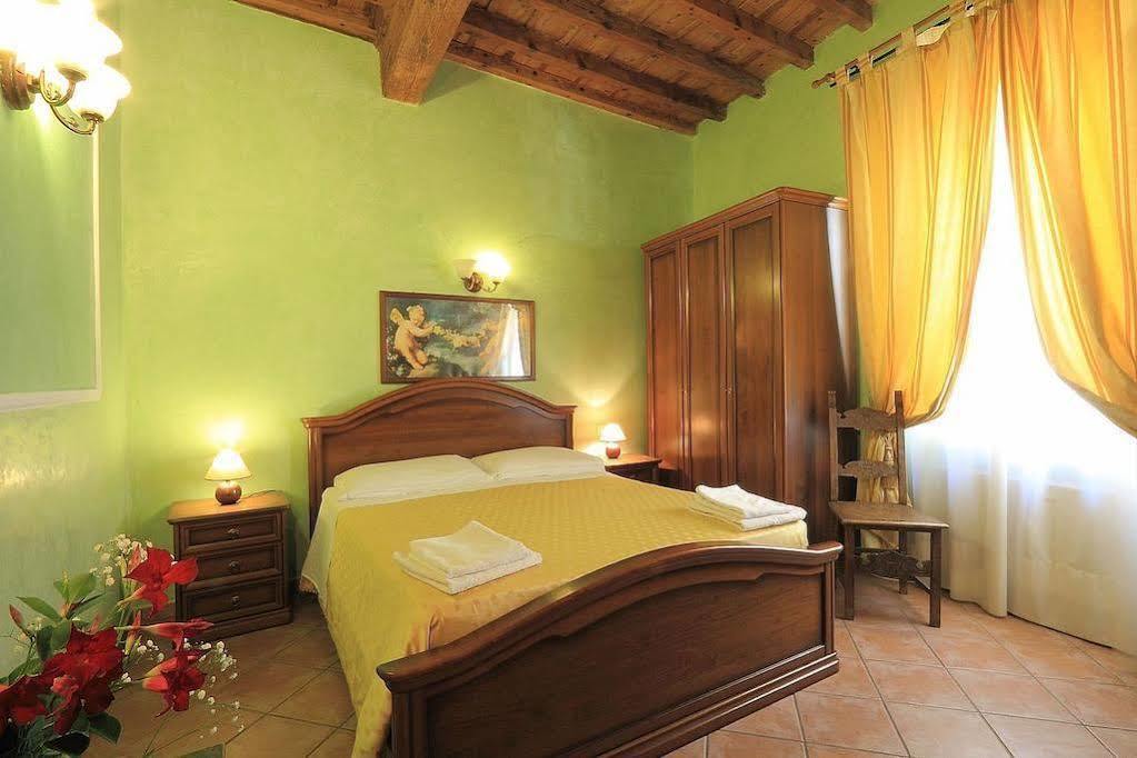 Katti House - Florence'S Center ภายนอก รูปภาพ
